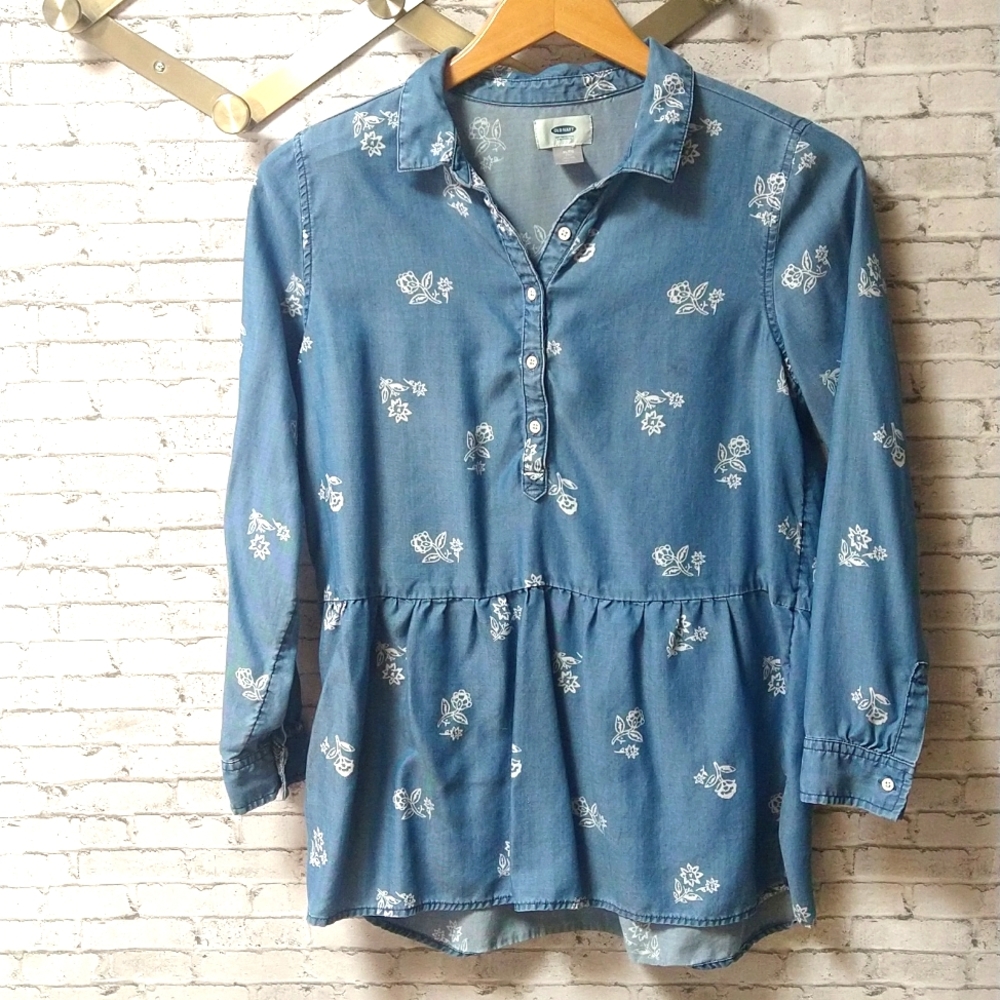 Old Navy Top - Picture 5 of 5